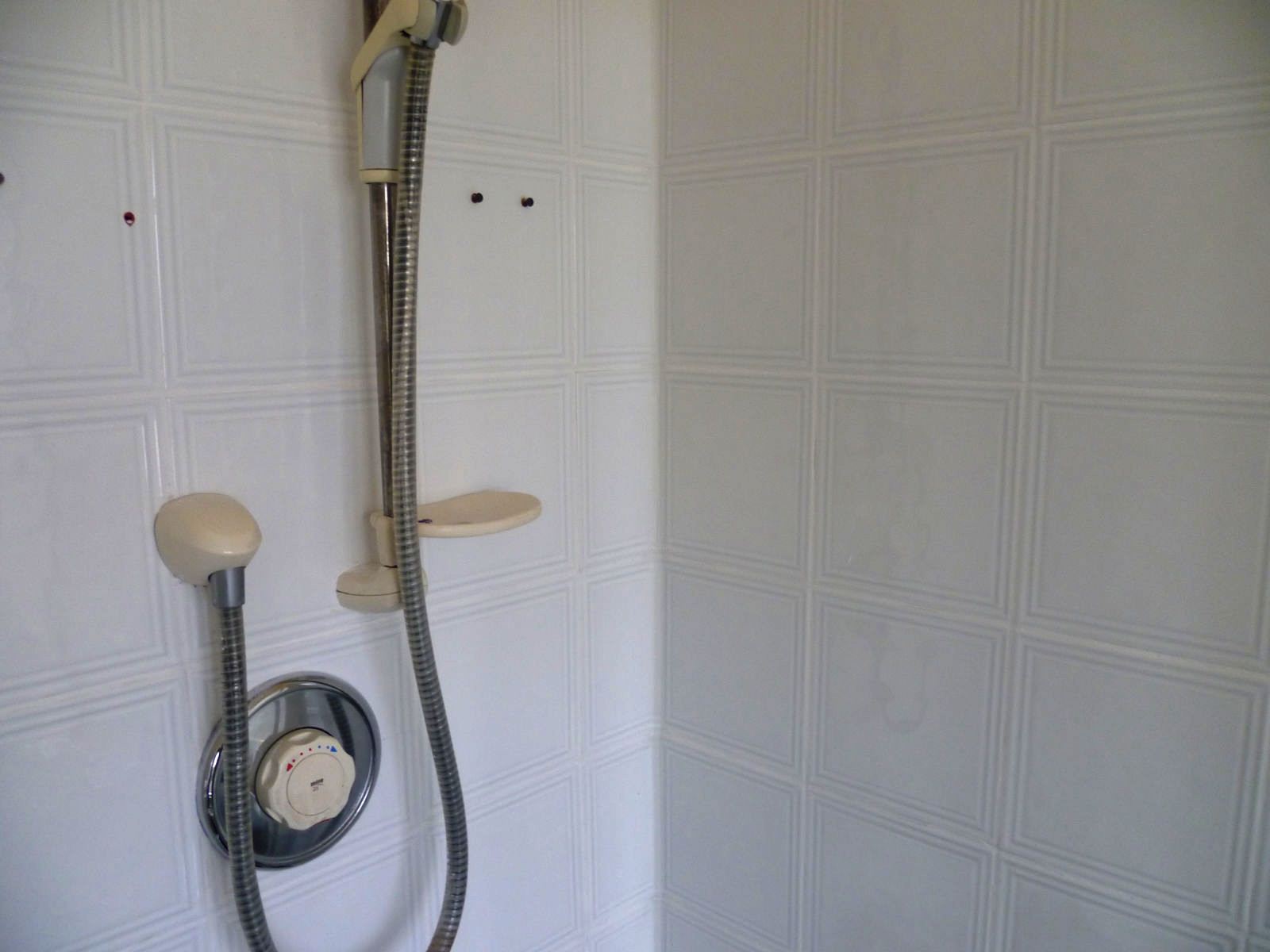Gruby Ceramic Tiled Shower In Bishopton After 238 